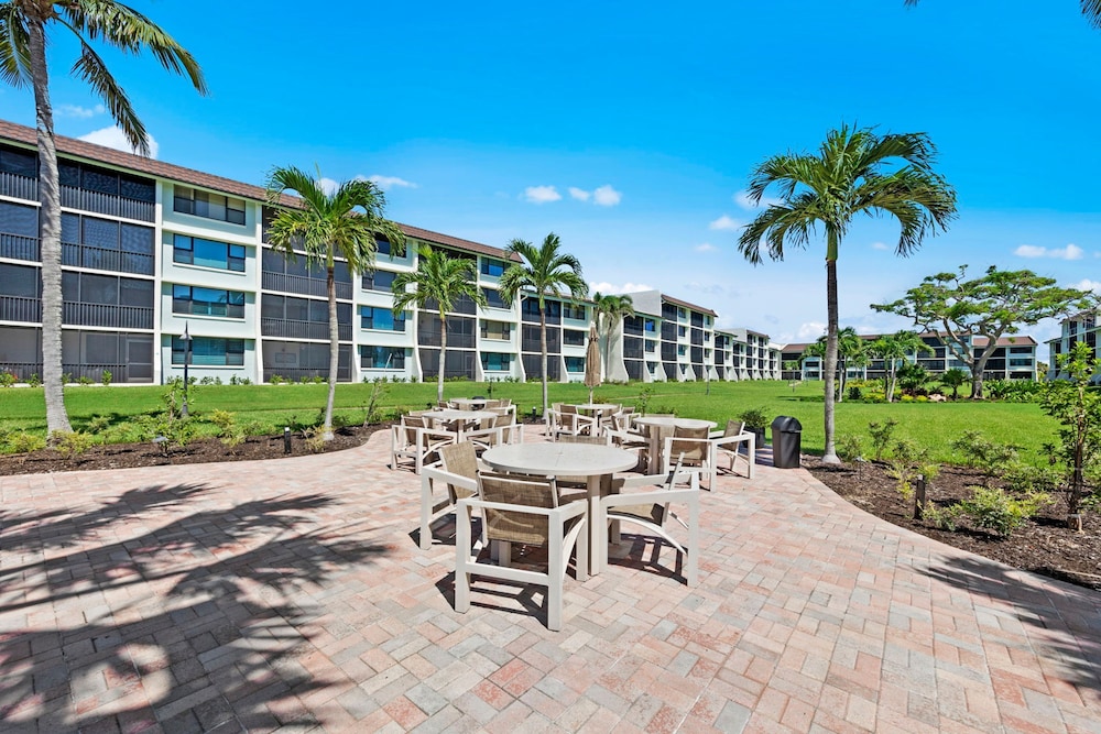 Loggerhead Cay 472 - Beach Front Pet-friendly