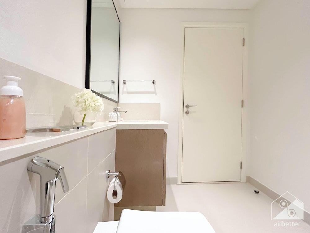 Luxury Burj Crown Downtown 4 Bedroom With Balcony