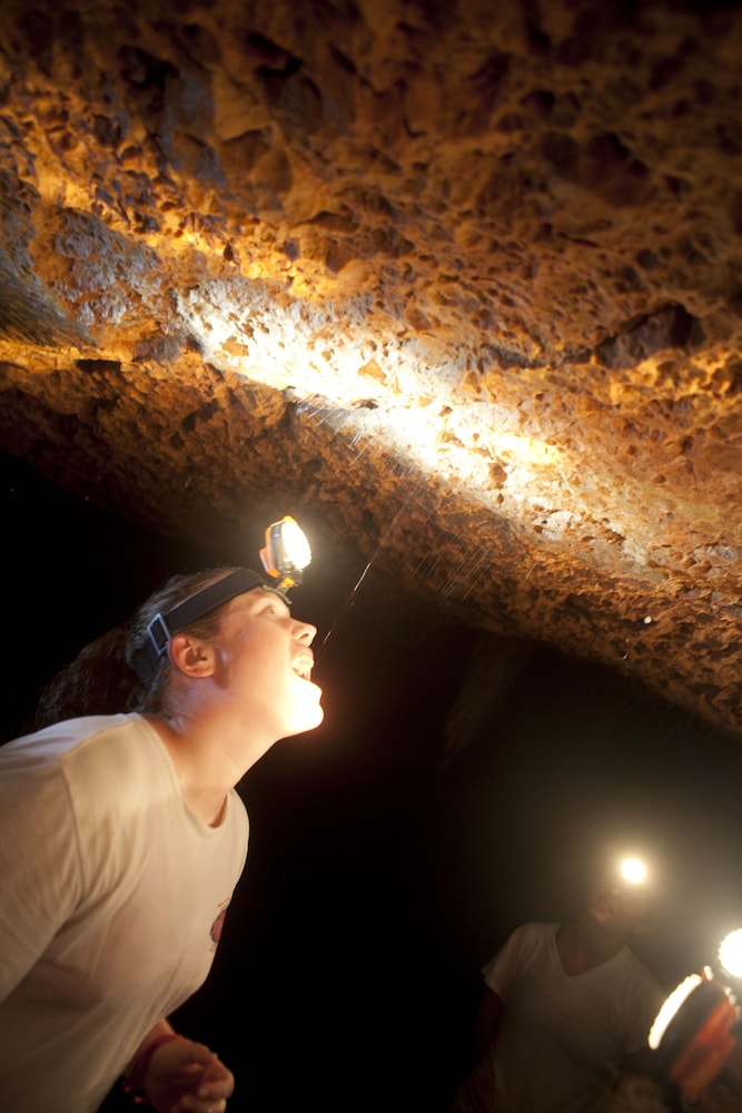 Ian Anderson's Caves Branch Adventure Co