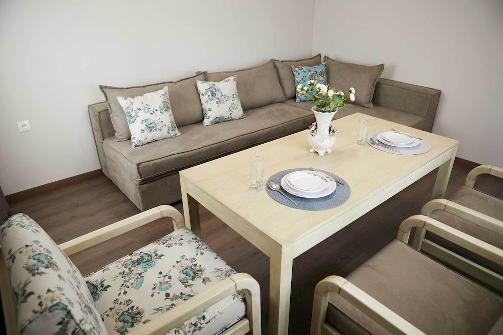 Romilia Guesthouse