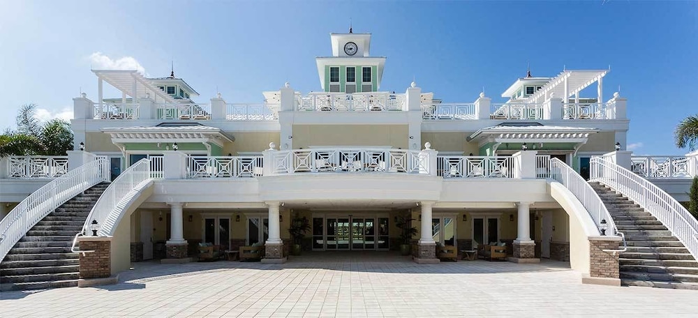 5 Star Villas at Encore Resort - Image 1