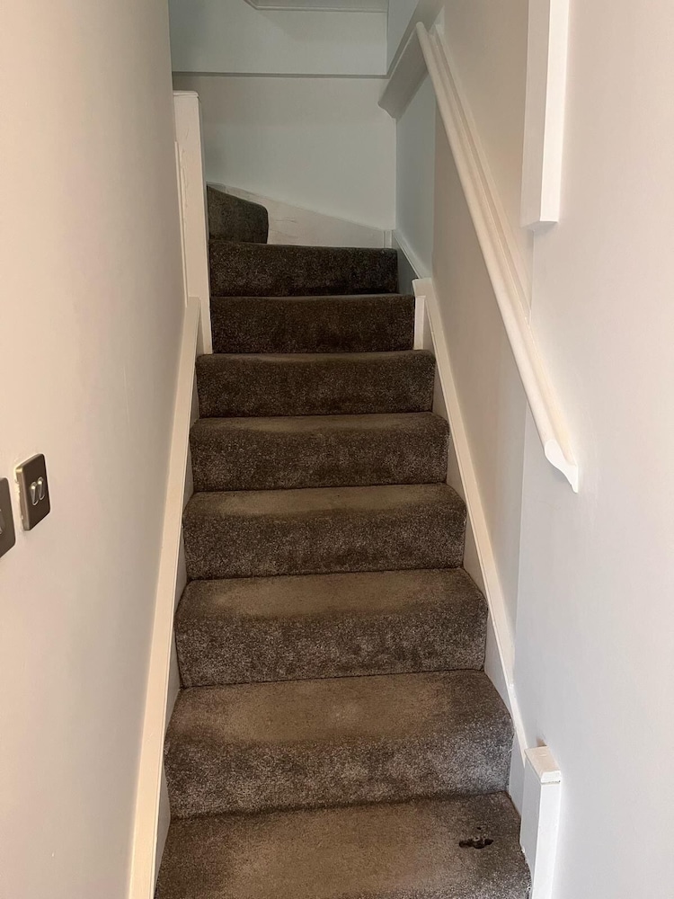 2 Bed Apartment in Salford