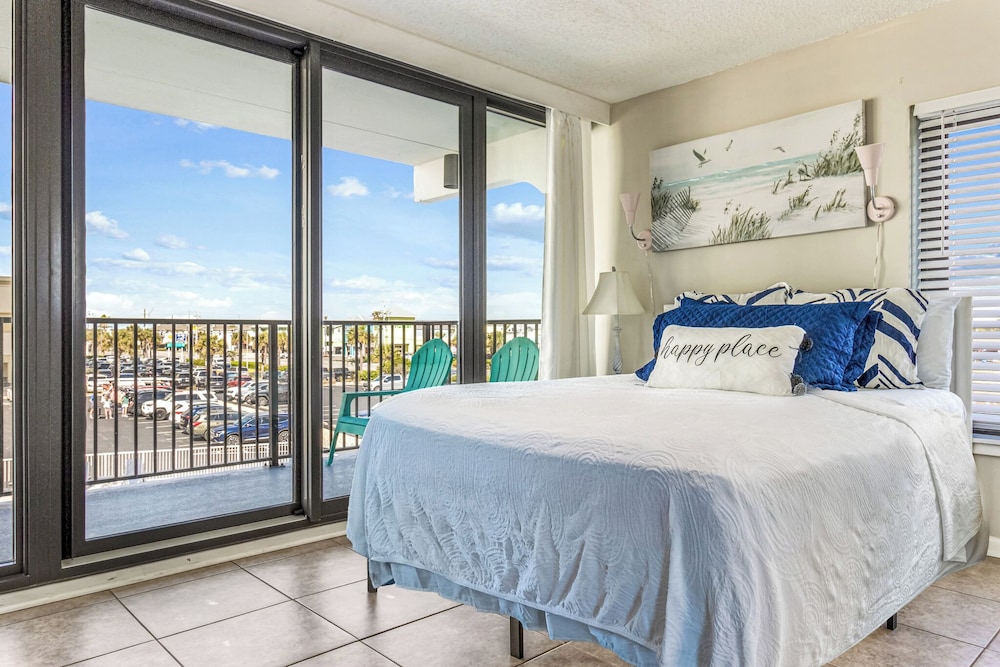 Island Sunrise by Southern Vacation Rentals