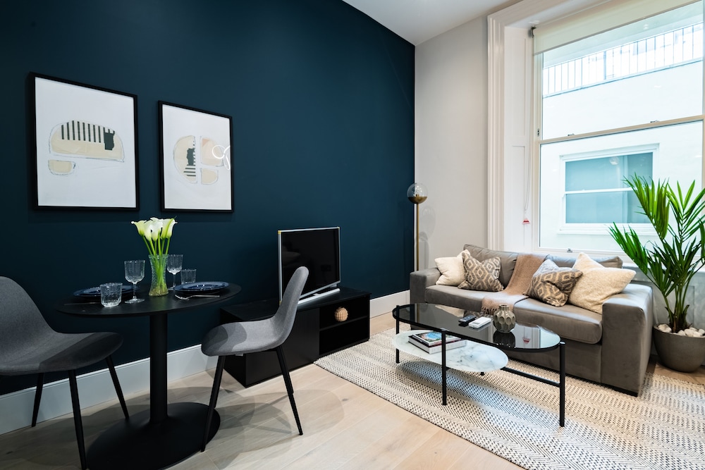South Kensington Apartments