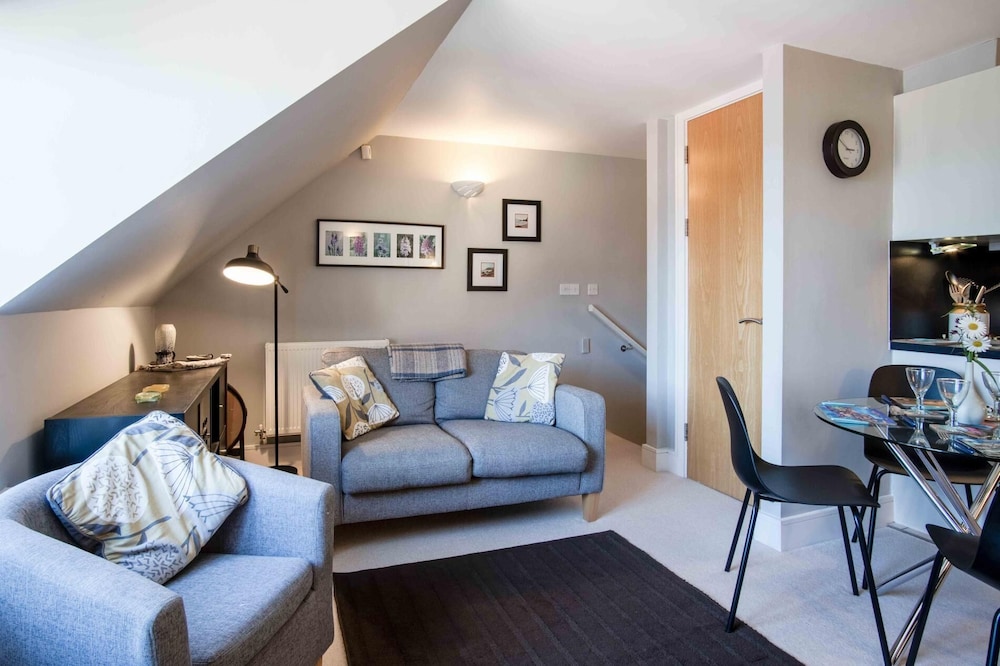 29 Rhodewood House - 2 Bedroom - Saundersfoot