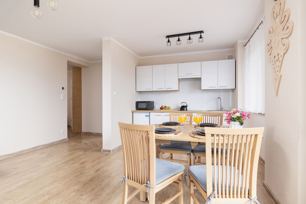 Salwatorianska28 for 5 People by Renters view 5