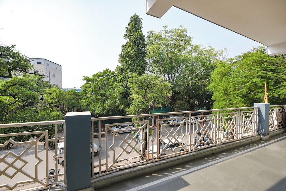Fabhotel Surajkund Residency