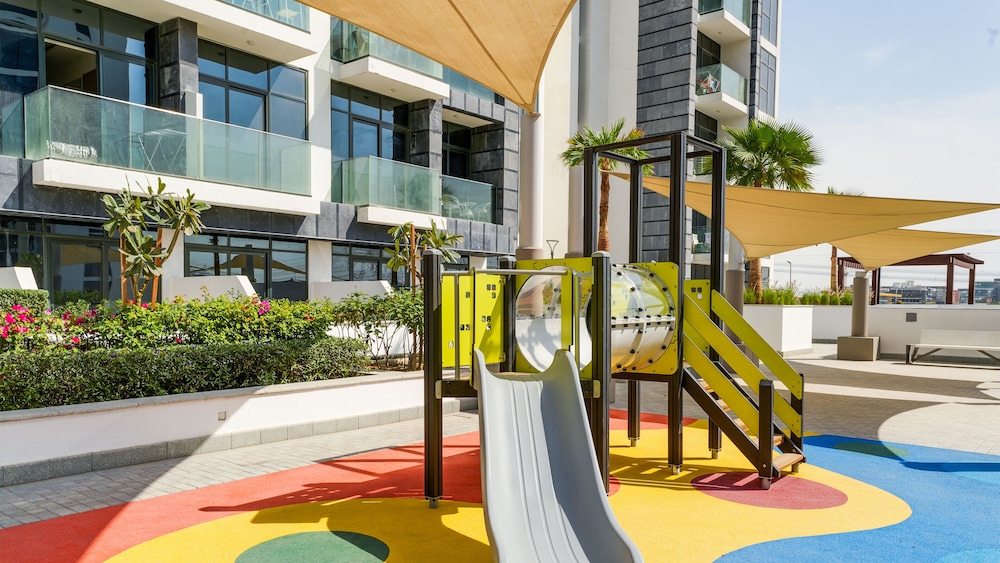 Unique Studio in Azizi Riviera