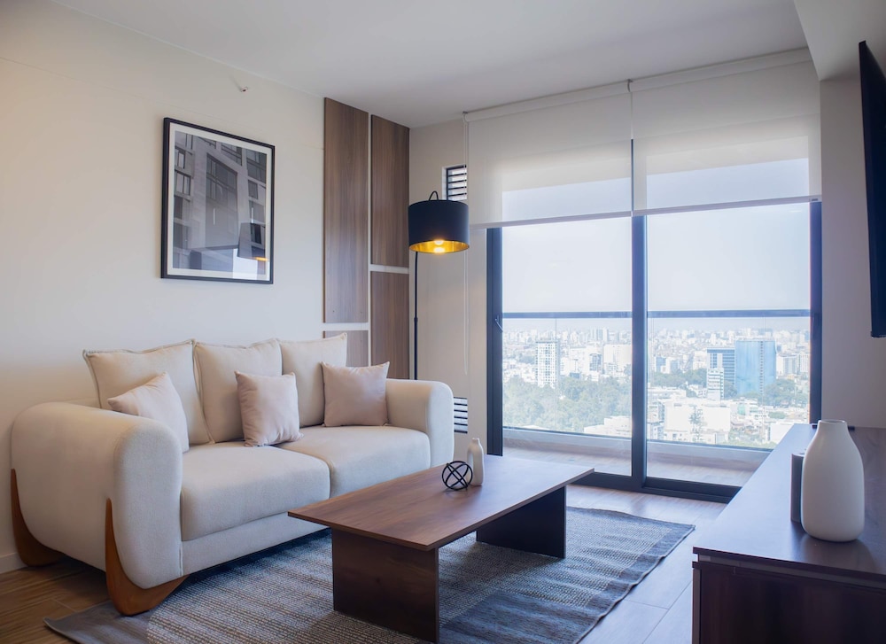 w Stylish 2BR in San Isidro