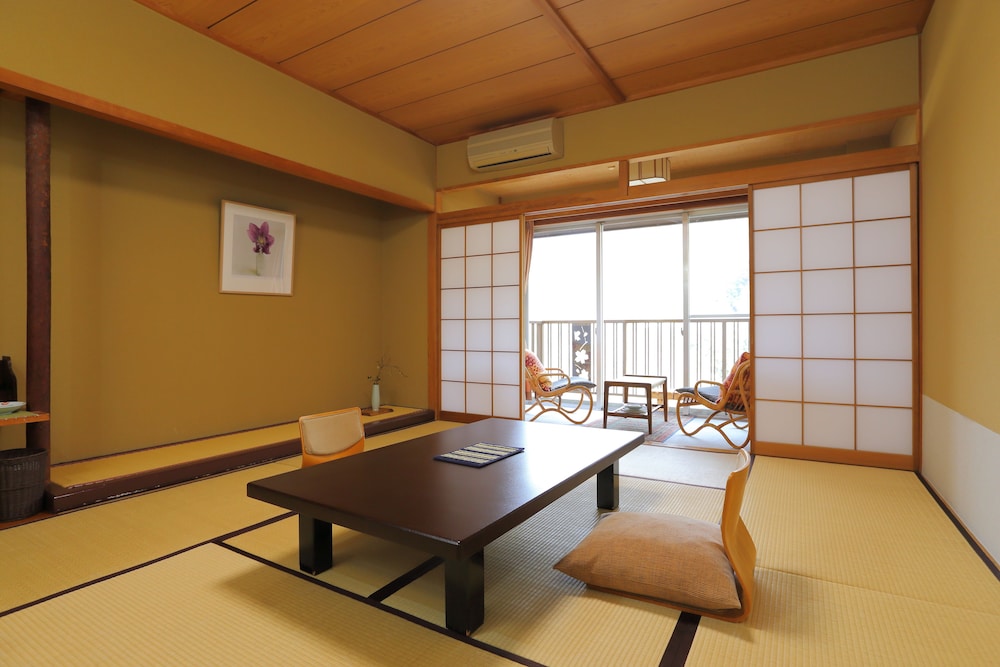 Nagatoro Choseikan Ryokan