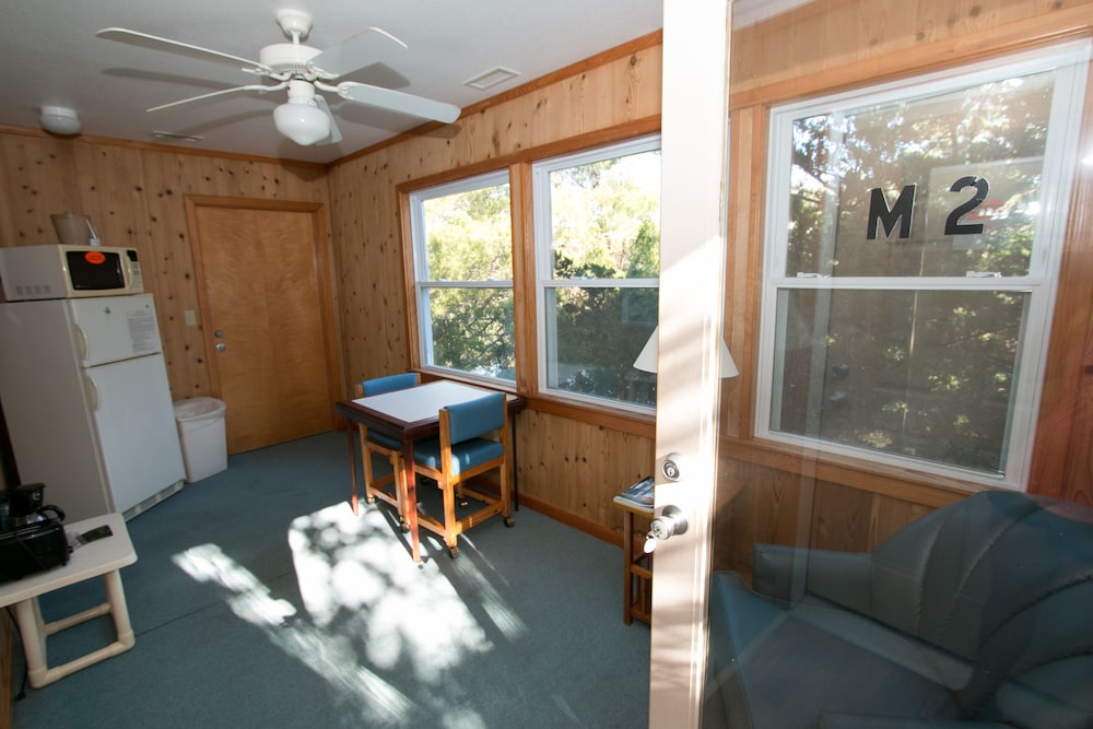 Outer Banks Motel - Village Accommodations
