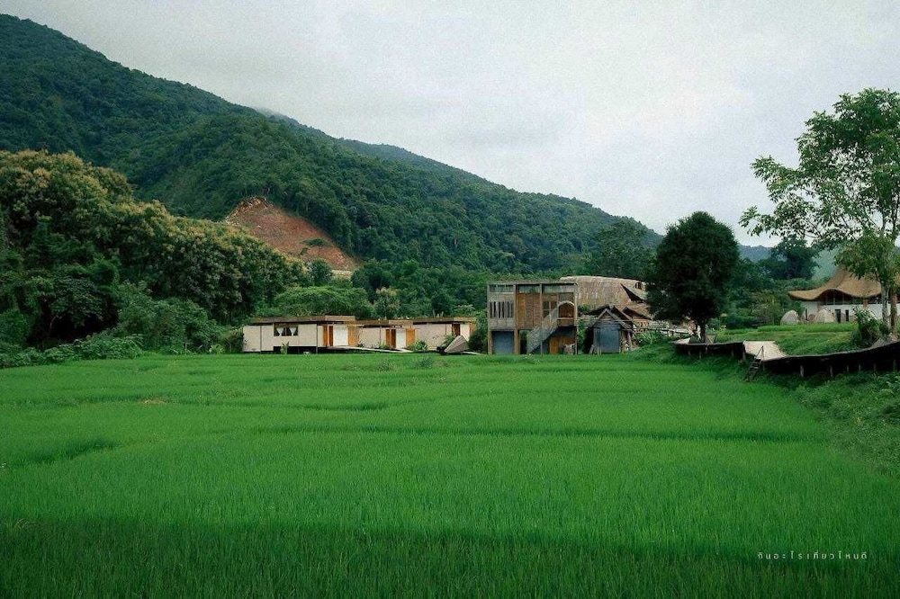 Lomhaijai Homestay