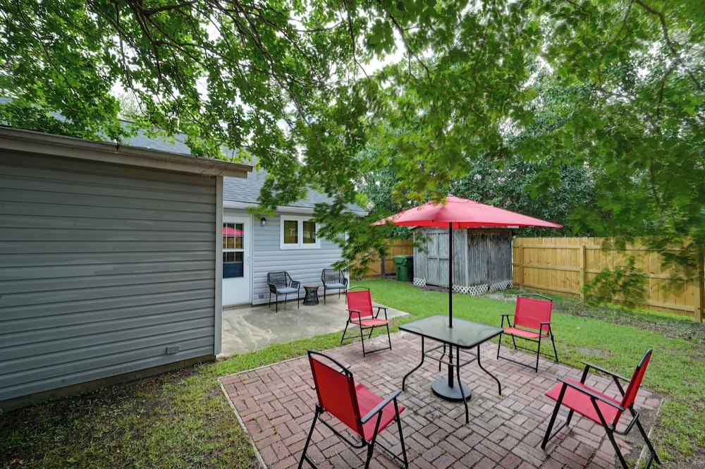 Game Day Ready: Greenville Stay w/ Patio Dining