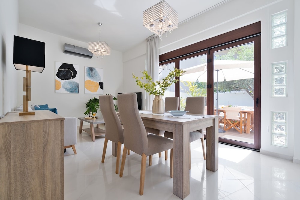 Chania Boutique Villa - Steps From the Beach