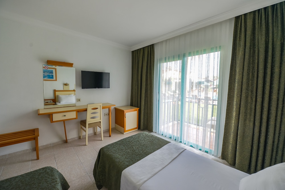 Rebin Beach Otel - Image 30
