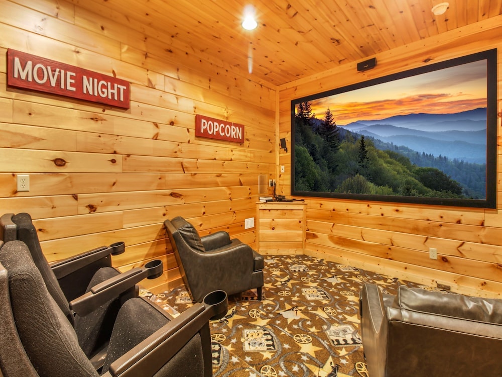 Big Sky Lodge II by Jackson Mountain Rentals view 2