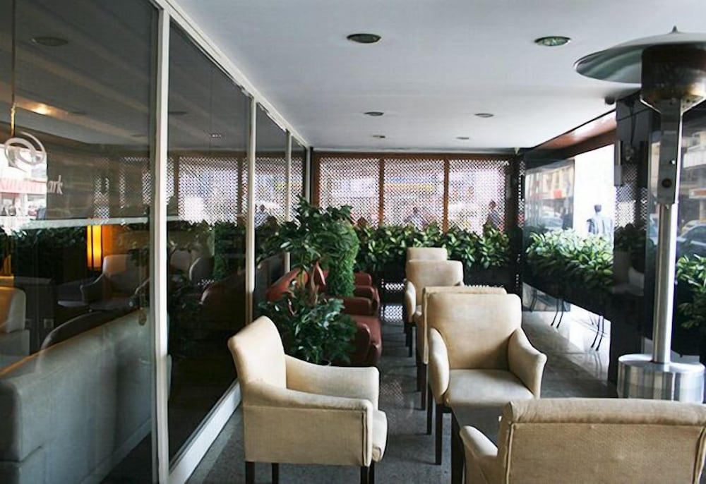 Cukurova Park Otel - Image 8