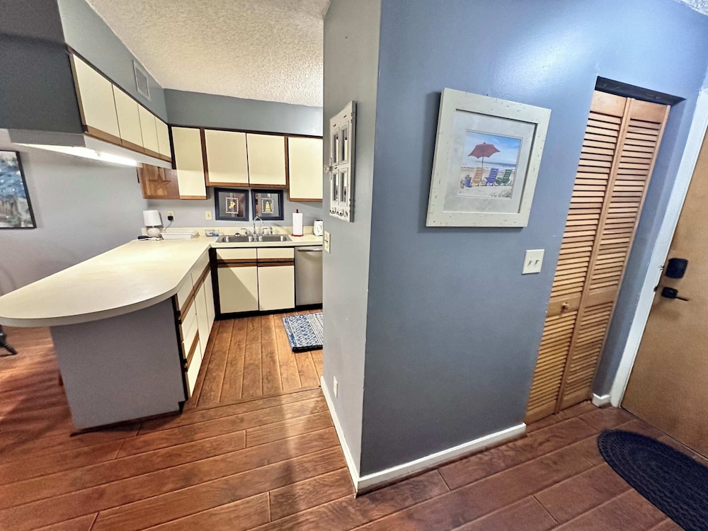 Oceanfront Elegance: Luxe Condo in St. Augustine