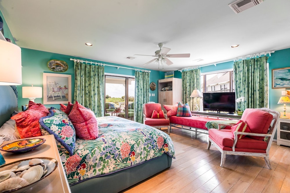 Luna Mar by Ryson Vacation Rentals