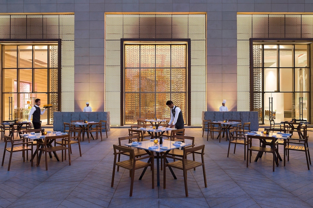 Mumbai Vacations - JW Marriott Mumbai Sahar - Property Image 8