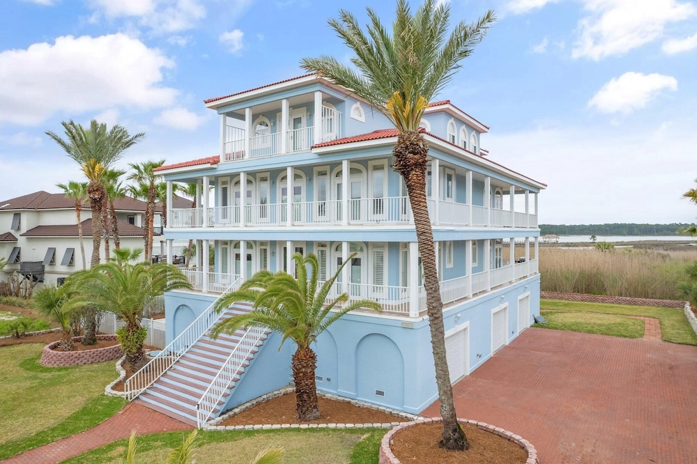 Reunion Beach House