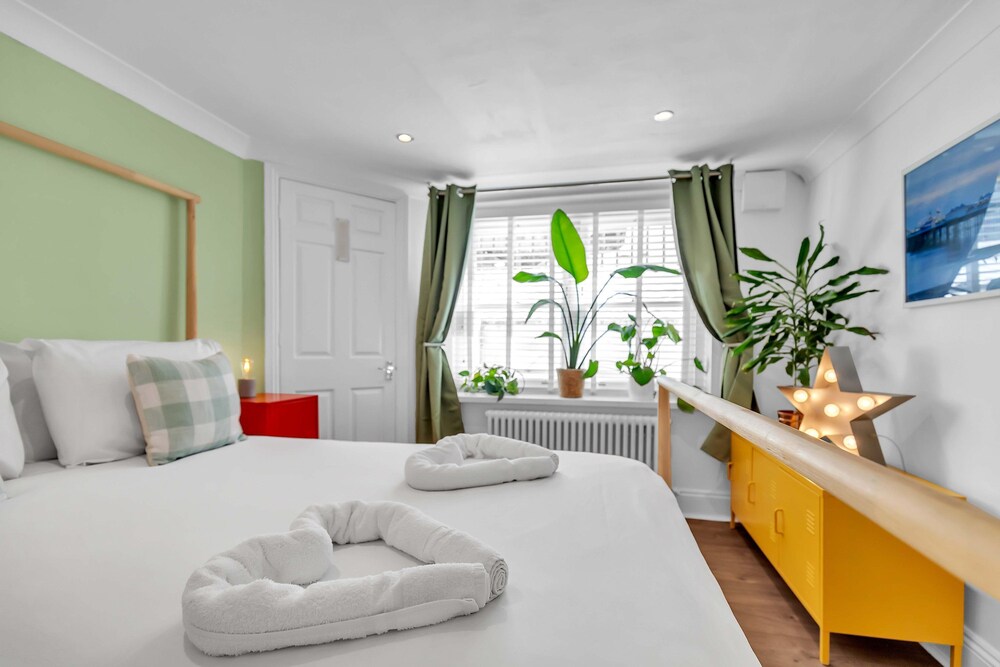 Seaside Gem Apartment By My Getaways