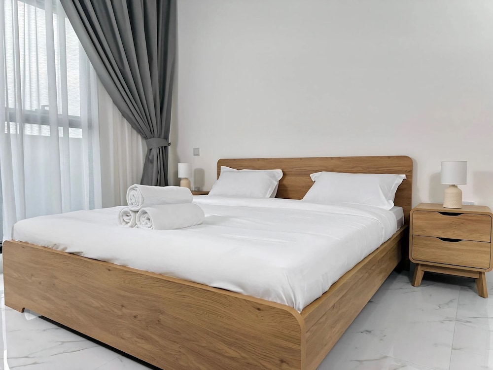 Golden Wood Views 1