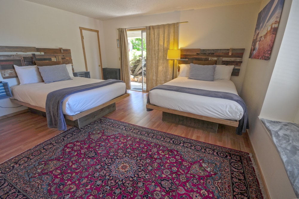 Tahoe Vistana Inn - Property Image 12