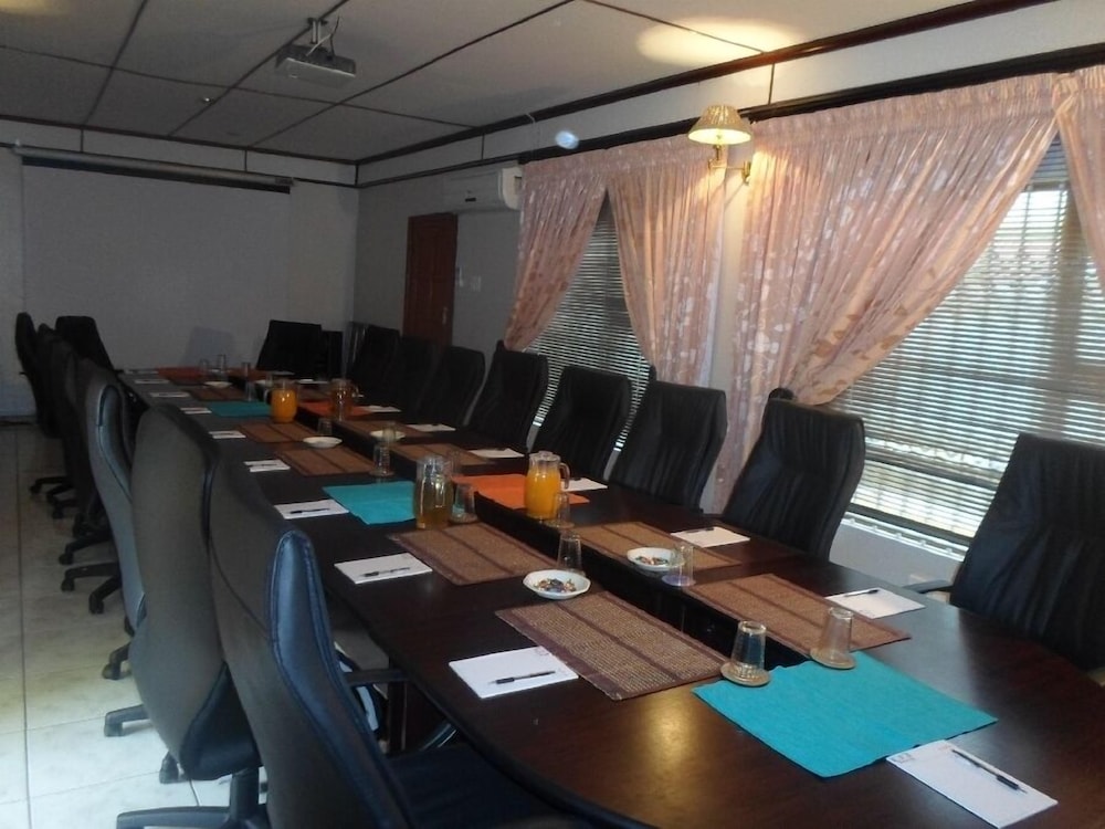 meeting & event spaces