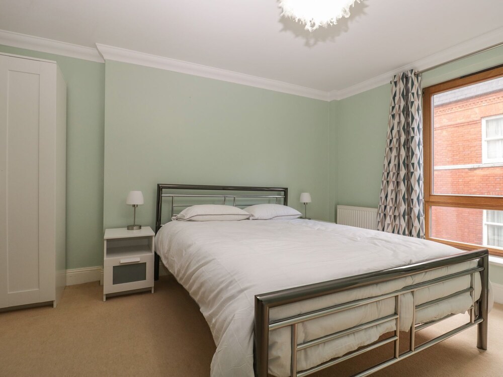 Townbridge Apartment