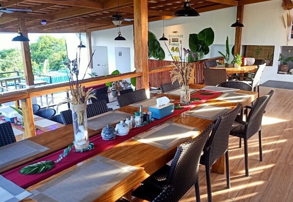Tablas Seaview Homestay