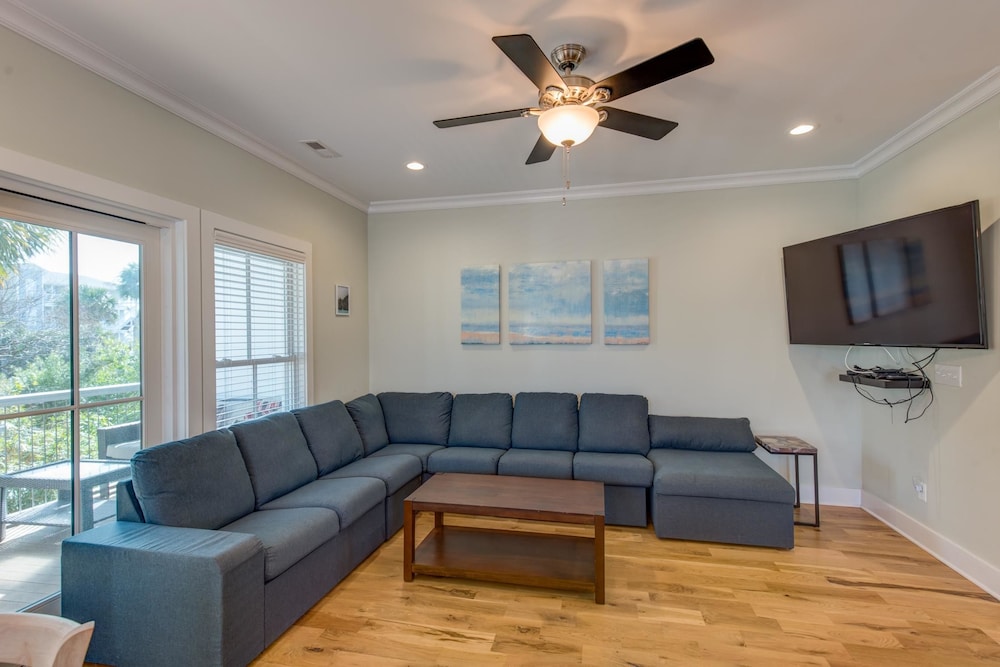 E Ashley A 121 4 Bedroom Holiday Home By My Ocean Rentals