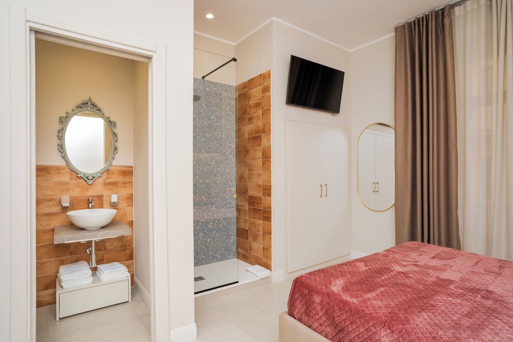 Amnis rooms