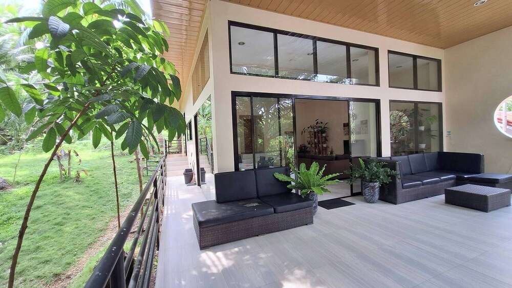 Balcon - Exclusive Private Villa in Camotes Island, Cebu, Philippines