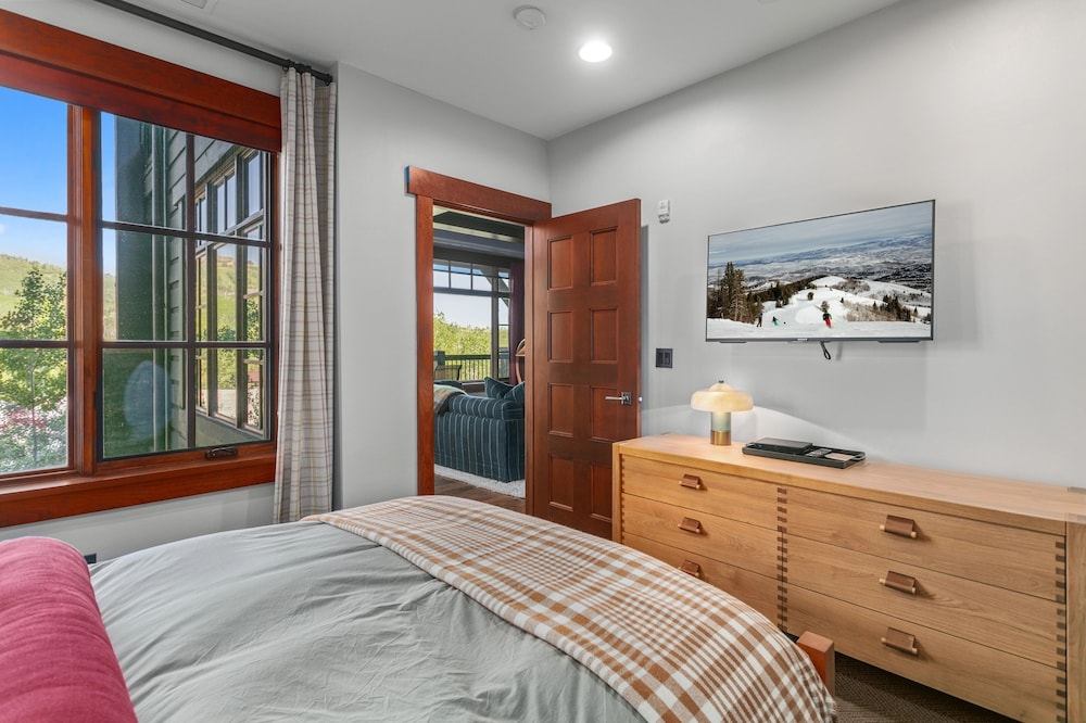 Flagstaff Lodge - Three Bedroom Residence #203 3 Condo