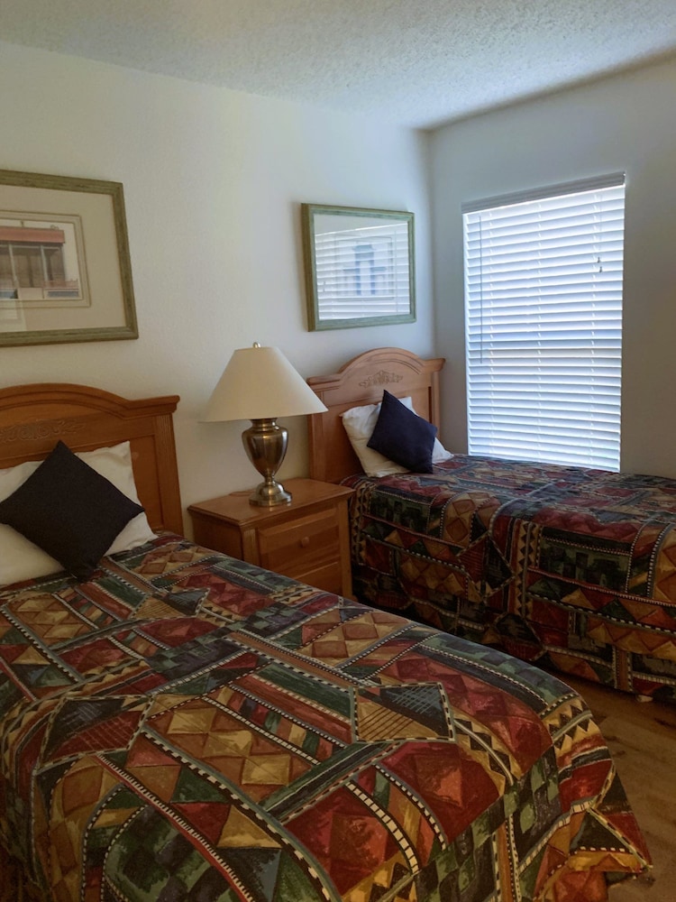Robin's Southern Dunes Vacation Home