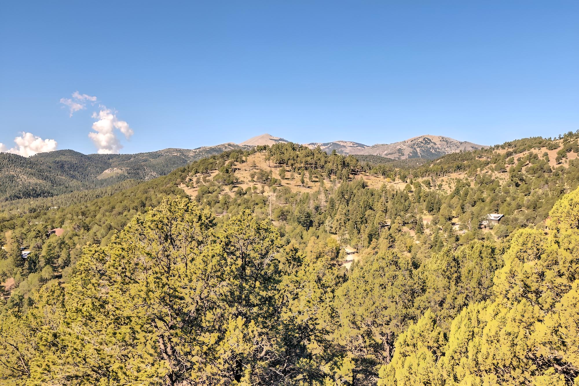 Scenic Abode: Stunning Mtn Views, Hot Tub & Deck! view 5