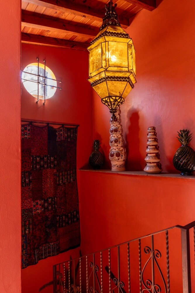 LA CASA B & B