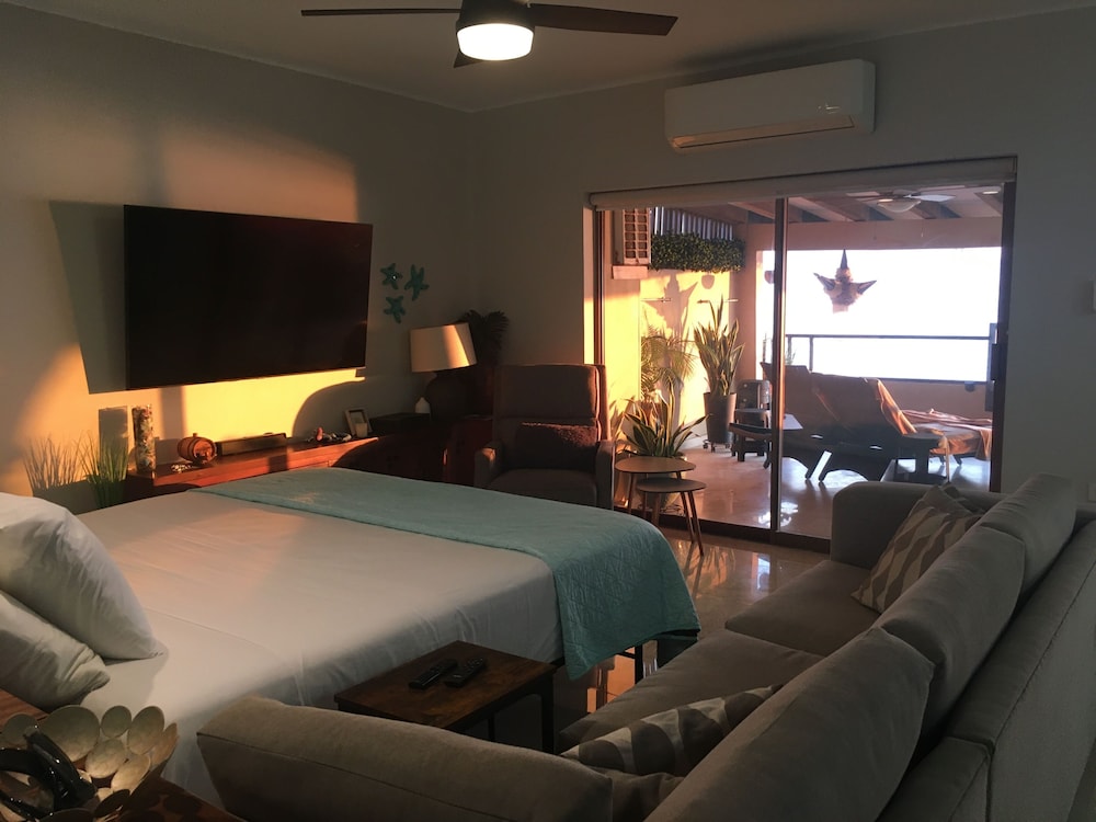 Los Tules Condominium Resort