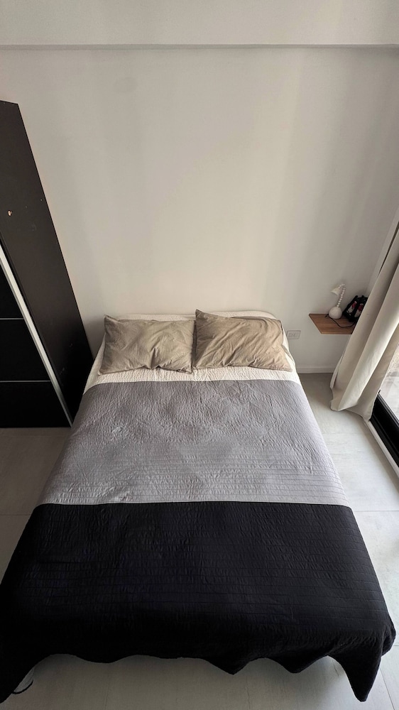 Alberti 360 Charming City Center Apartment With Shared Pool