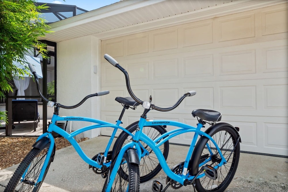 Beach Cottage 3 Bed 2 Bath Heated Pool Free Golf Cart Bring Your Boat RV Private 1AC lot