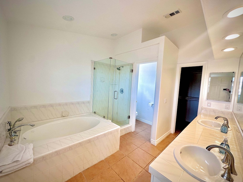 Allura Encantado Best Location in Wine Country