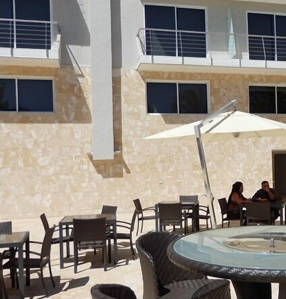 Yaque Beach Hotel