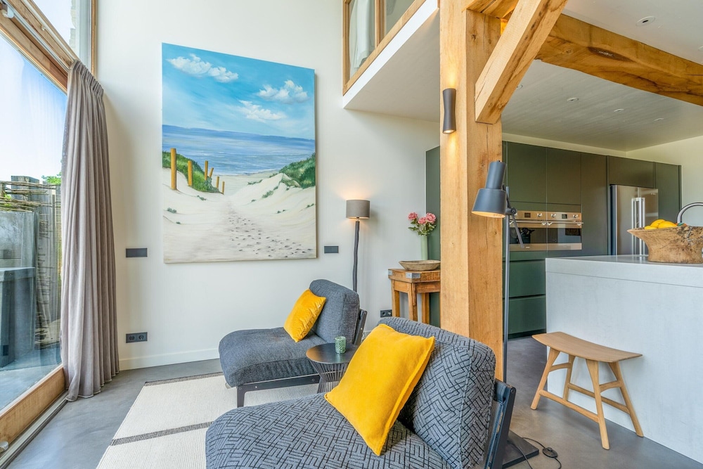 Luxurious and Sustainable 6-person Holiday Villa