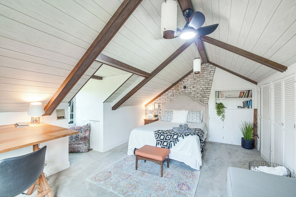 Miscellaneous Market Vacations - Knoxville Area Getaway on 22 Acres w/ Pond Access! - Property Image 2