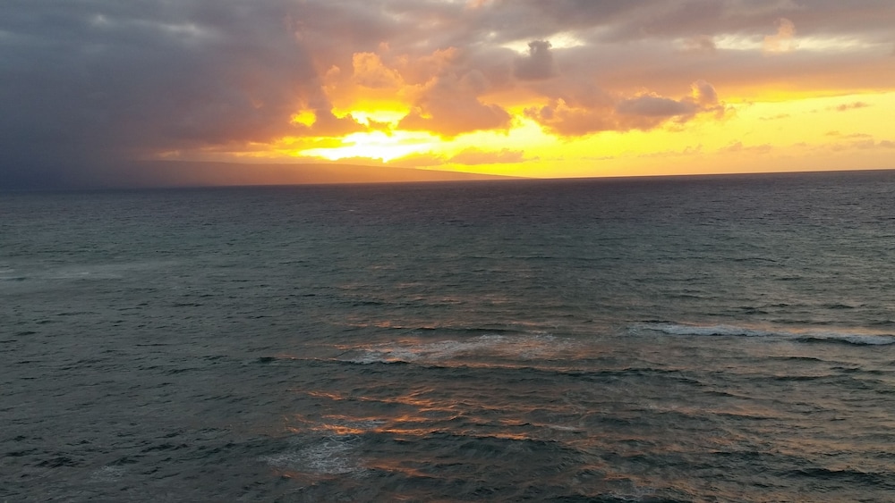 Royal Kahana Resort by rkmaui