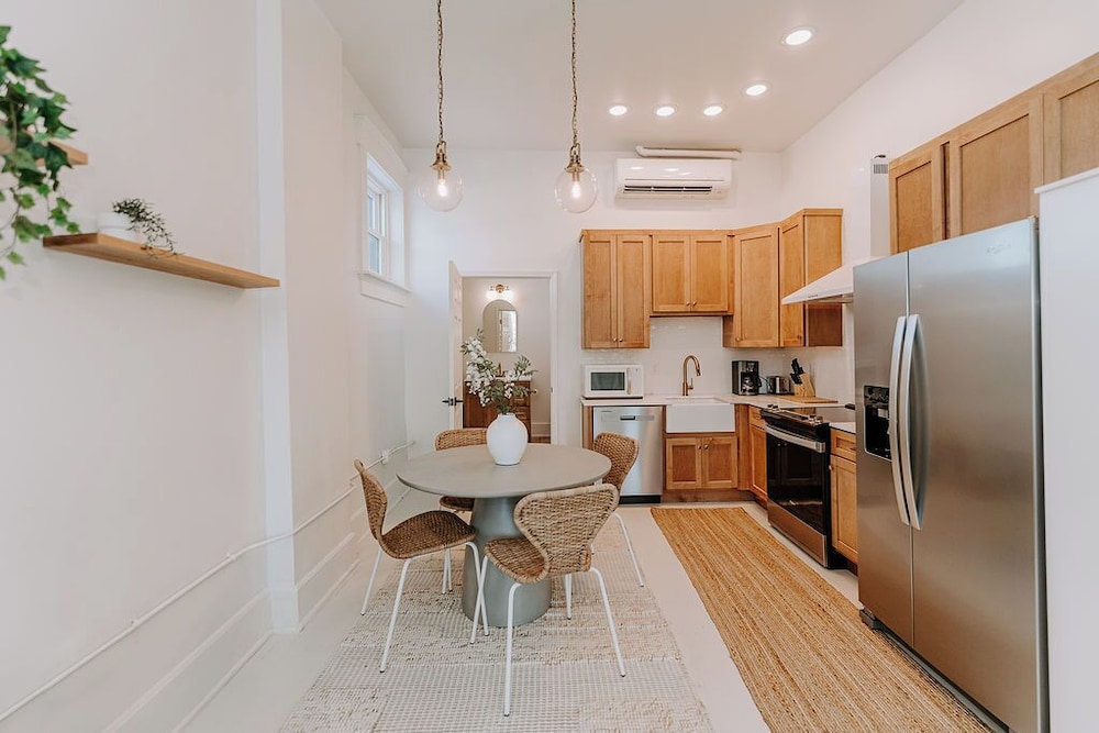 East Main Lofts