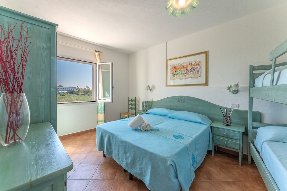 Apartments In Golfo Orosei