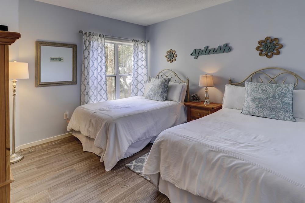 Beaufort Vacations - Atlantic Bliss 2 Bedroom Holiday Home - Property Image 3