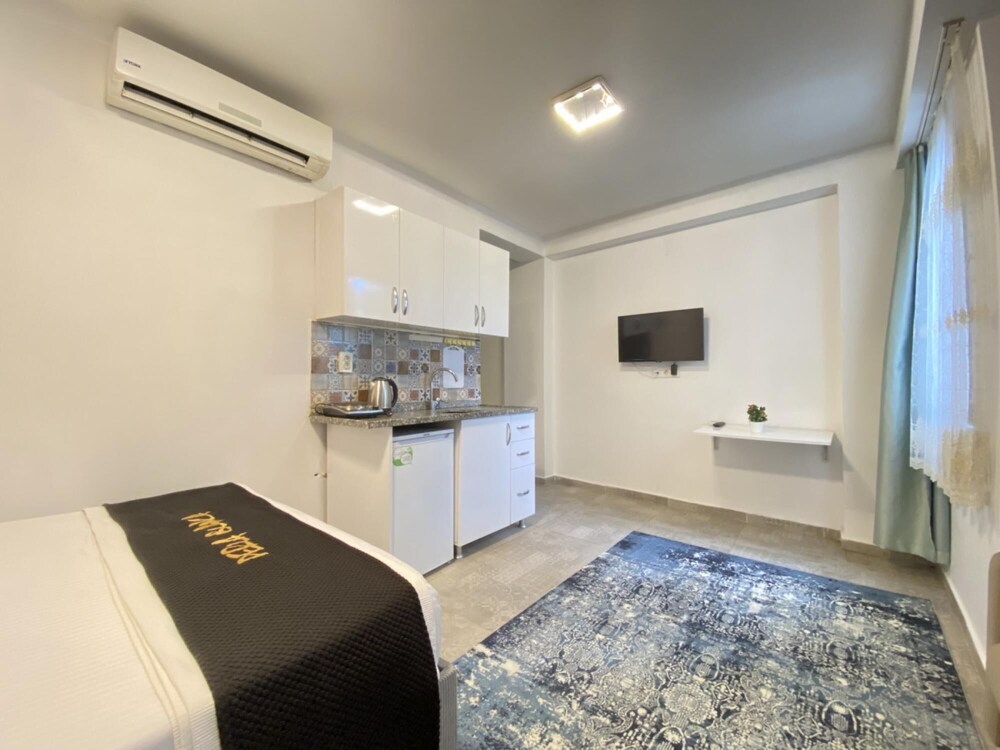 Comfy and Central Studio Flat Near Istiklal Street